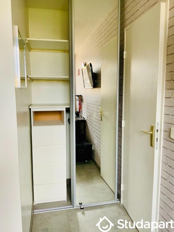 Chambre - 12 m² - 1 pièce