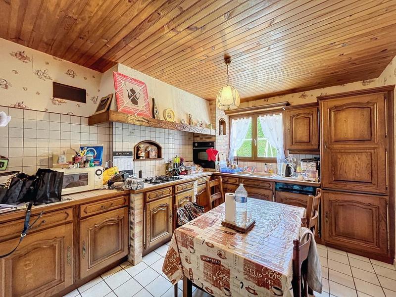 Maison - 92 m² - 4 pièces