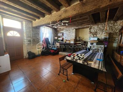 Maison traditionnelle - 157 m² - 6 pièces