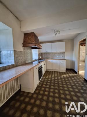 Maison - 154 m² - 8 pièces