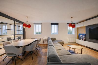 Appartement - 125 m² - 4 pièces