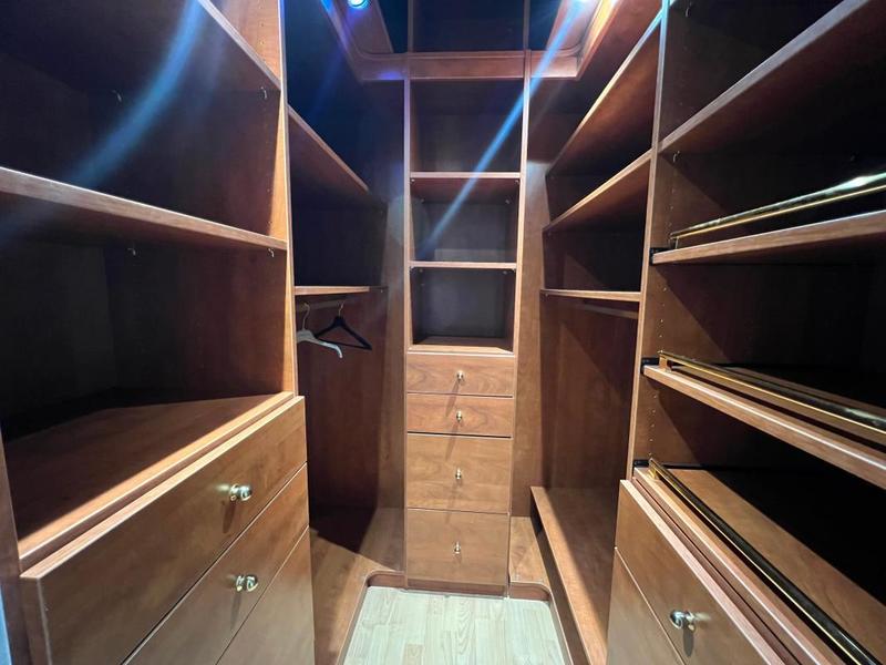 Appartement - 118 m² - 6 pièces