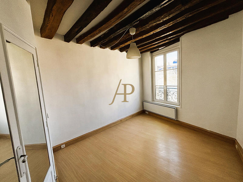 Appartement - 121 m² - 5 pièces