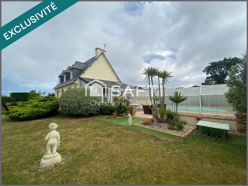 Maison - 142 m² - 8 pièces