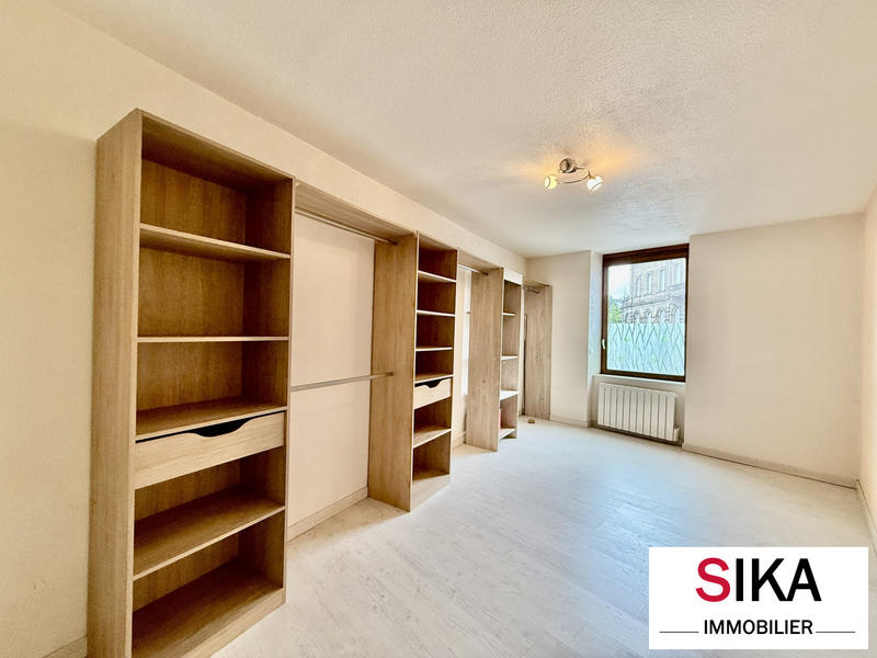 Appartement - 110 m² - 4 pièces