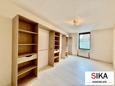 Appartement - 110 m² - 4 pièces