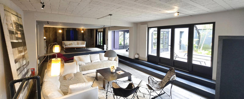 Loft - 350 m² - 10 pièces