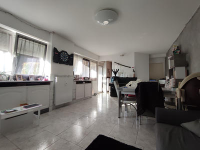 Appartement - 95 m² - 4 pièces