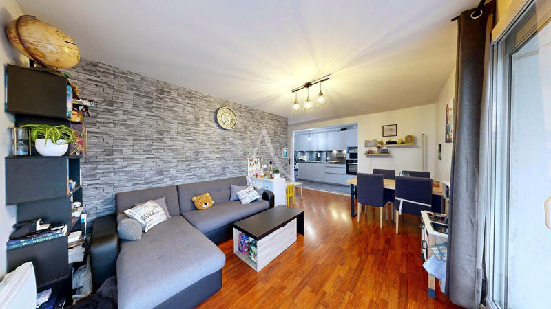 Appartement - 70 m² - 4 pièces