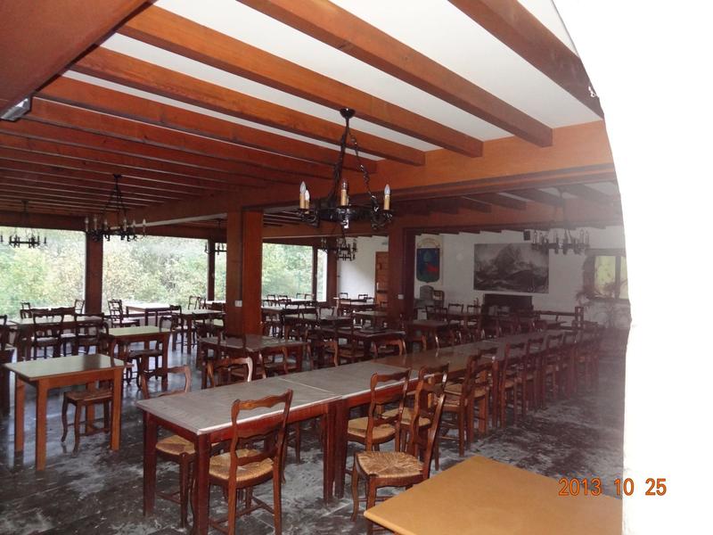 Local commercial - 1 382 m²