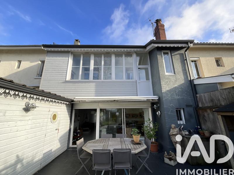 Maison - 130 m² - 6 pièces