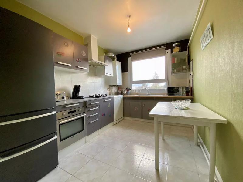 Appartement - 77 m² - 4 pièces