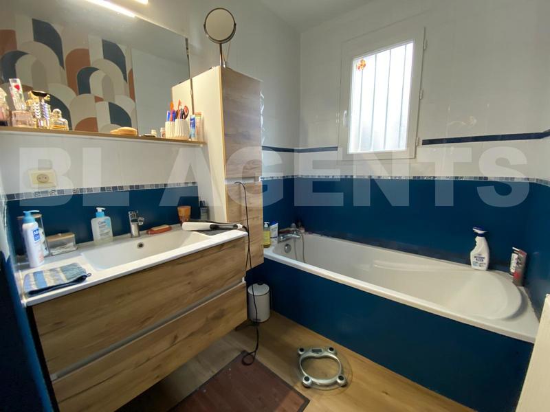 Maison - 88 m² - 4 pièces