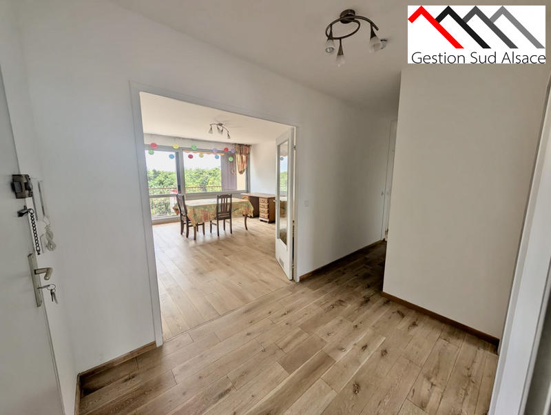 Appartement - 75 m² - 3 pièces