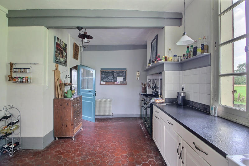 Demeure - 184 m² - 7 pièces