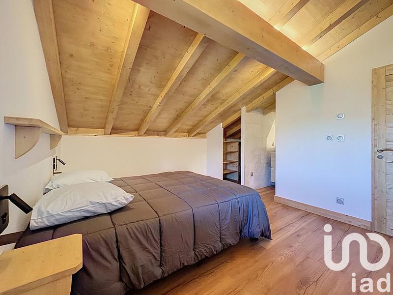 Appartement - 90 m² - 5 pièces