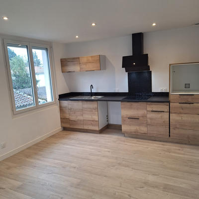 Appartement - 81 m² - 4 pièces