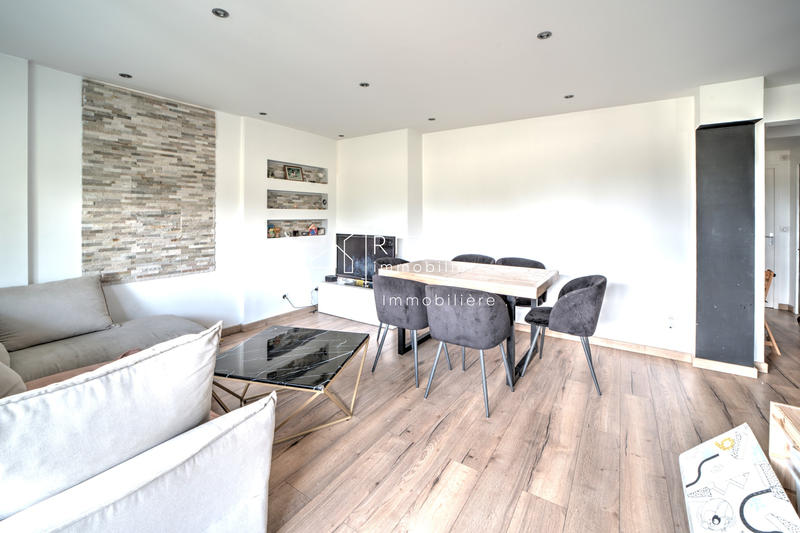 Appartement - 60 m² - 2 pièces