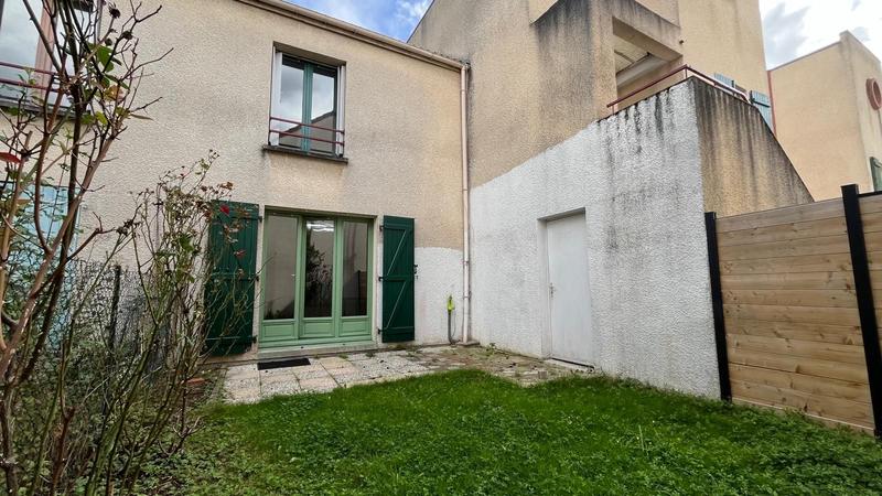Maison - 105 m² - 5 pièces