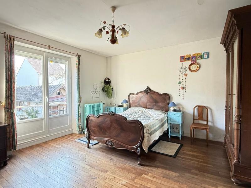 Maison - 158 m² - 6 pièces