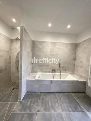 Villa - 140 m² - 4 pièces