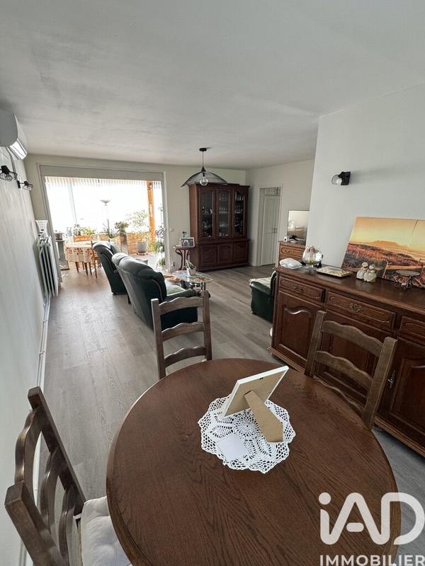 Maison - 168 m² - 9 pièces