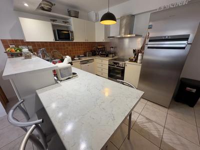 Appartement - 121 m² - 3 pièces