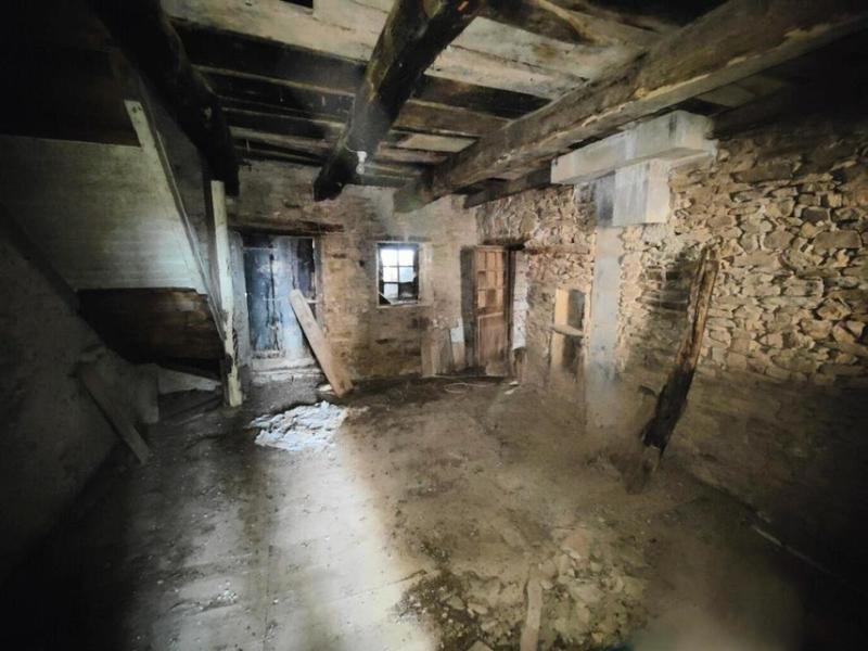 Maison en pierre - 120 m² - 6 pièces