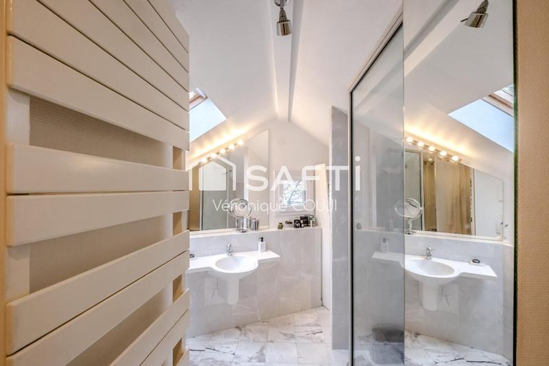 Maison - 130 m² - 5 pièces