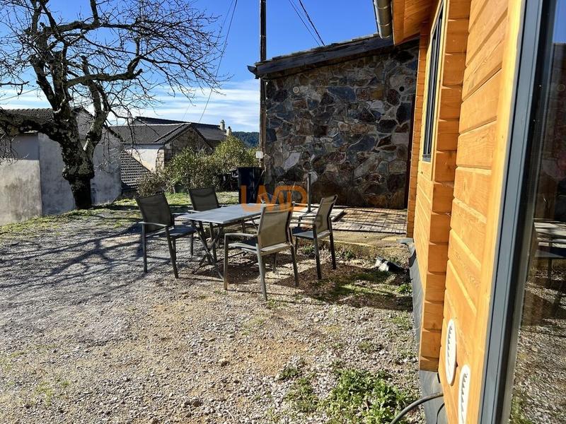 Maison de bois - 75 m² - 3 pièces