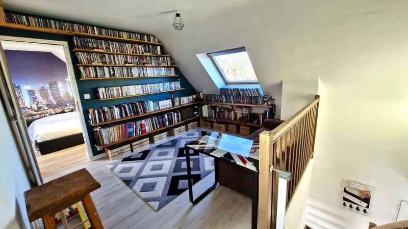 Maison - 98 m² - 5 pièces