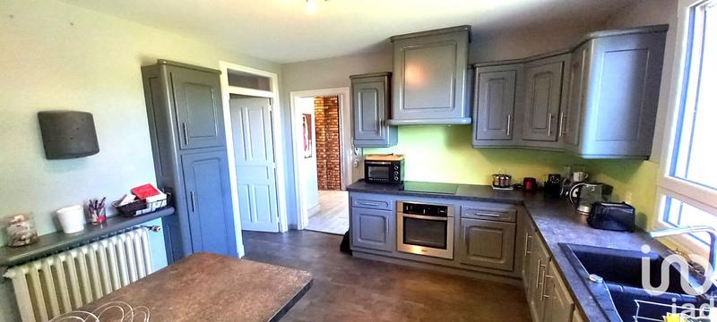 Maison - 195 m² - 9 pièces