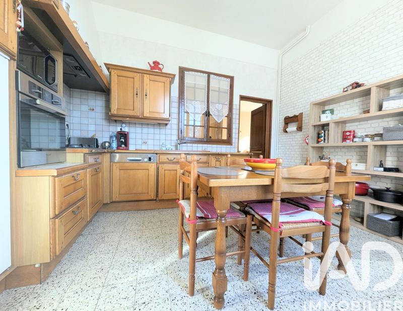 Maison - 164 m² - 8 pièces