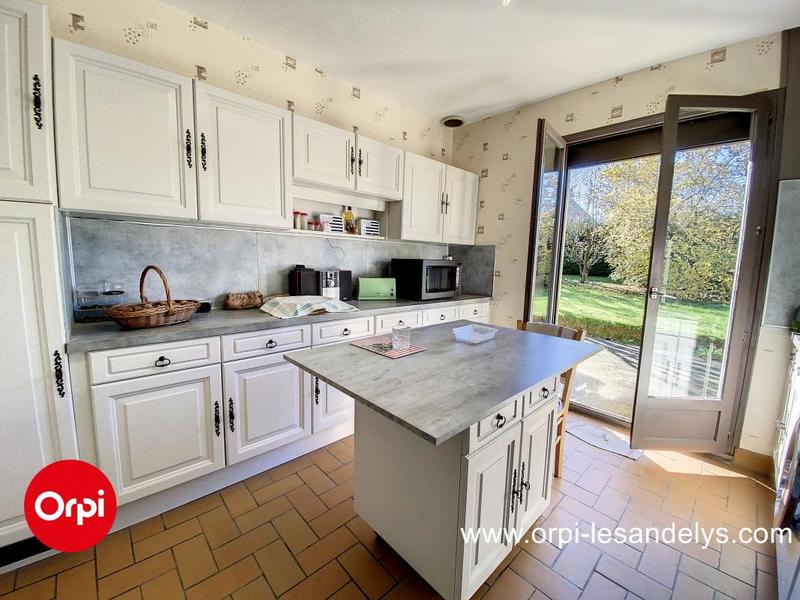 Maison - 121 m² - 6 pièces