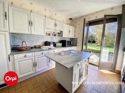 Maison - 121 m² - 6 pièces