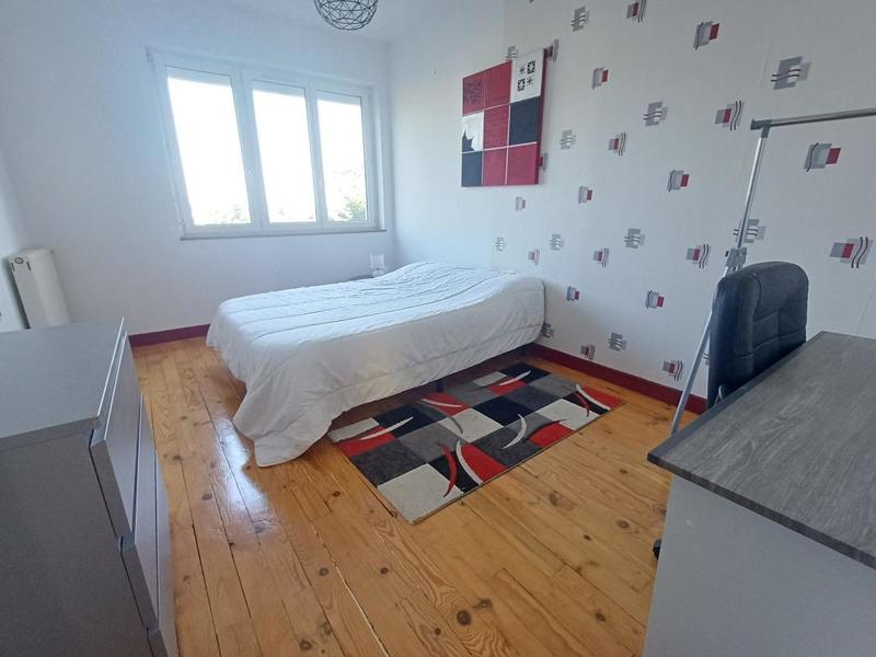 Appartement - 64 m² - 4 pièces