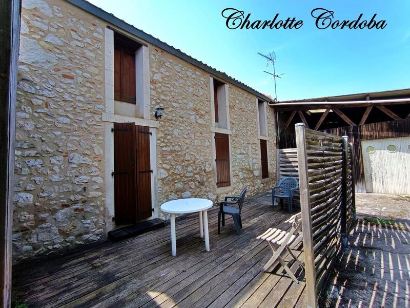 Propriété - 404 m² - 20 pièces