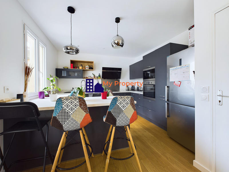 Maison - 109 m² - 6 pièces