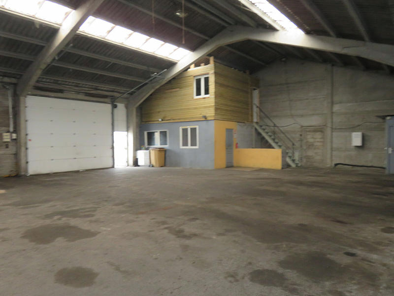 Local commercial - 250 m²
