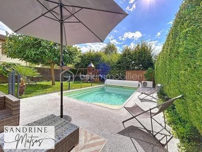 Maison - 107 m² - 5 pièces