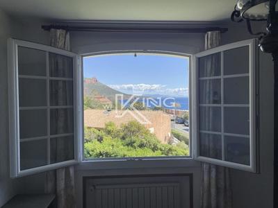 Villa - 212 m² - 6 pièces