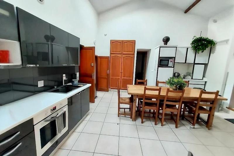 Villa - 479 m² - 15 pièces