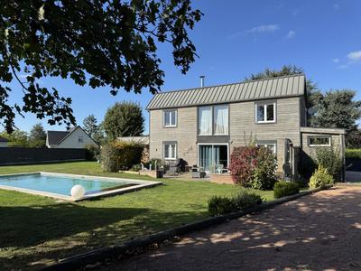 Maison - 165 m² - 5 pièces