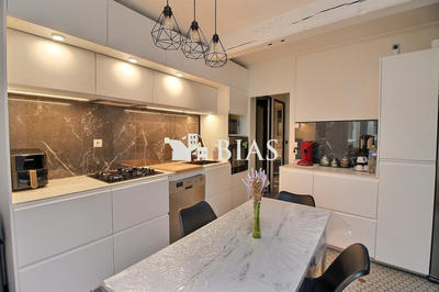 Maison - 163 m² - 6 pièces