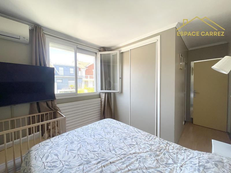 Maison - 200 m² - 5 pièces