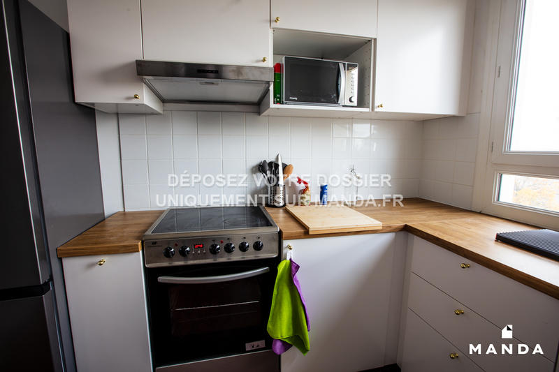 Chambre - 9 m² - 4 pièces