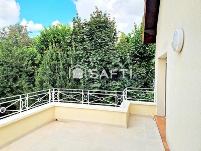 Maison - 143 m² - 6 pièces