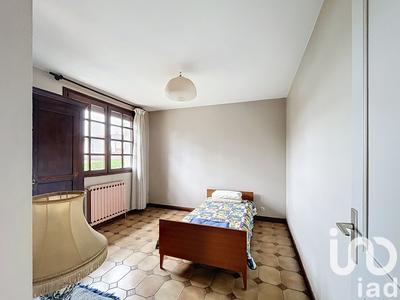 Maison - 225 m² - 6 pièces