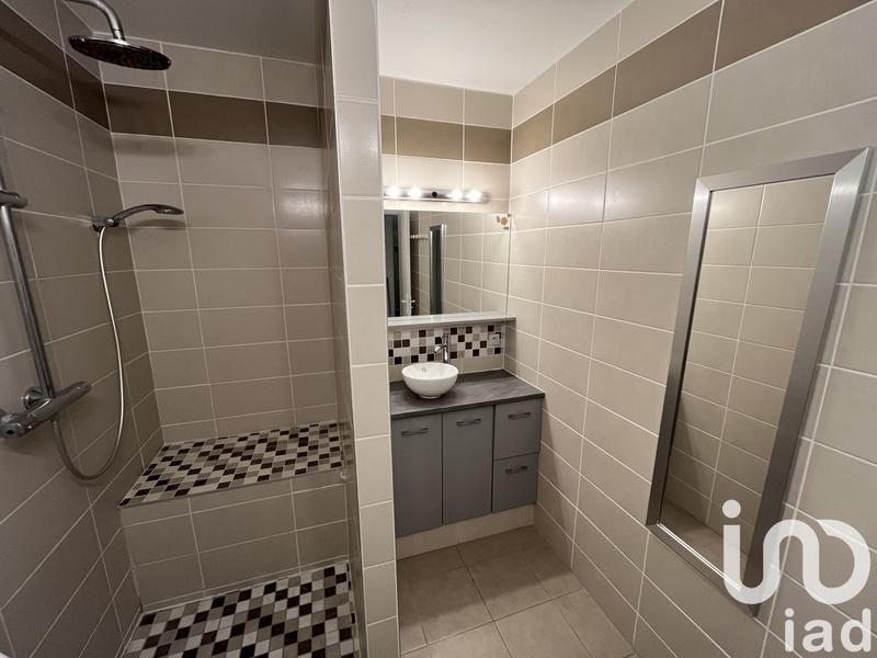 Appartement - 77 m² - 3 pièces