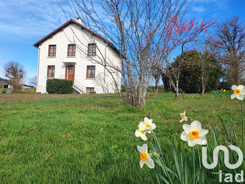 Maison - 99 m² - 5 pièces